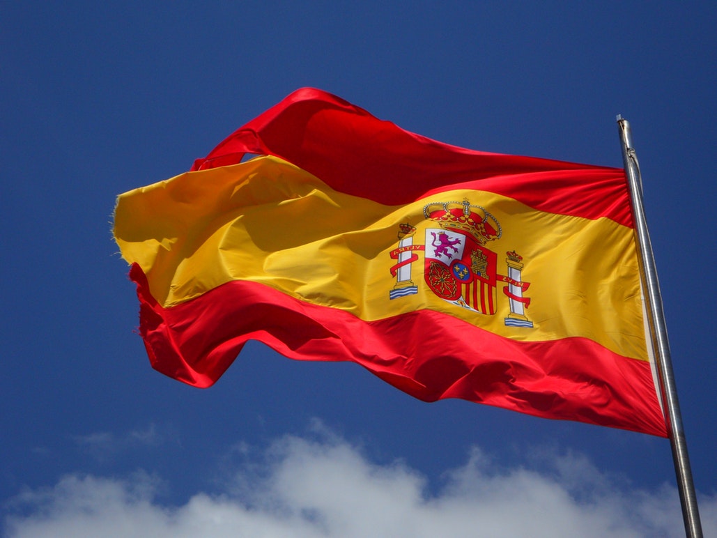 spain-flag-flutter-spanish-54097